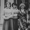 Советская мода, слева - батник и трикотажная кофточка в полоску, 1970-е