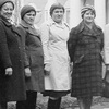 Мода СССР. Сапоги-чулки (вторая слева), 1970-е